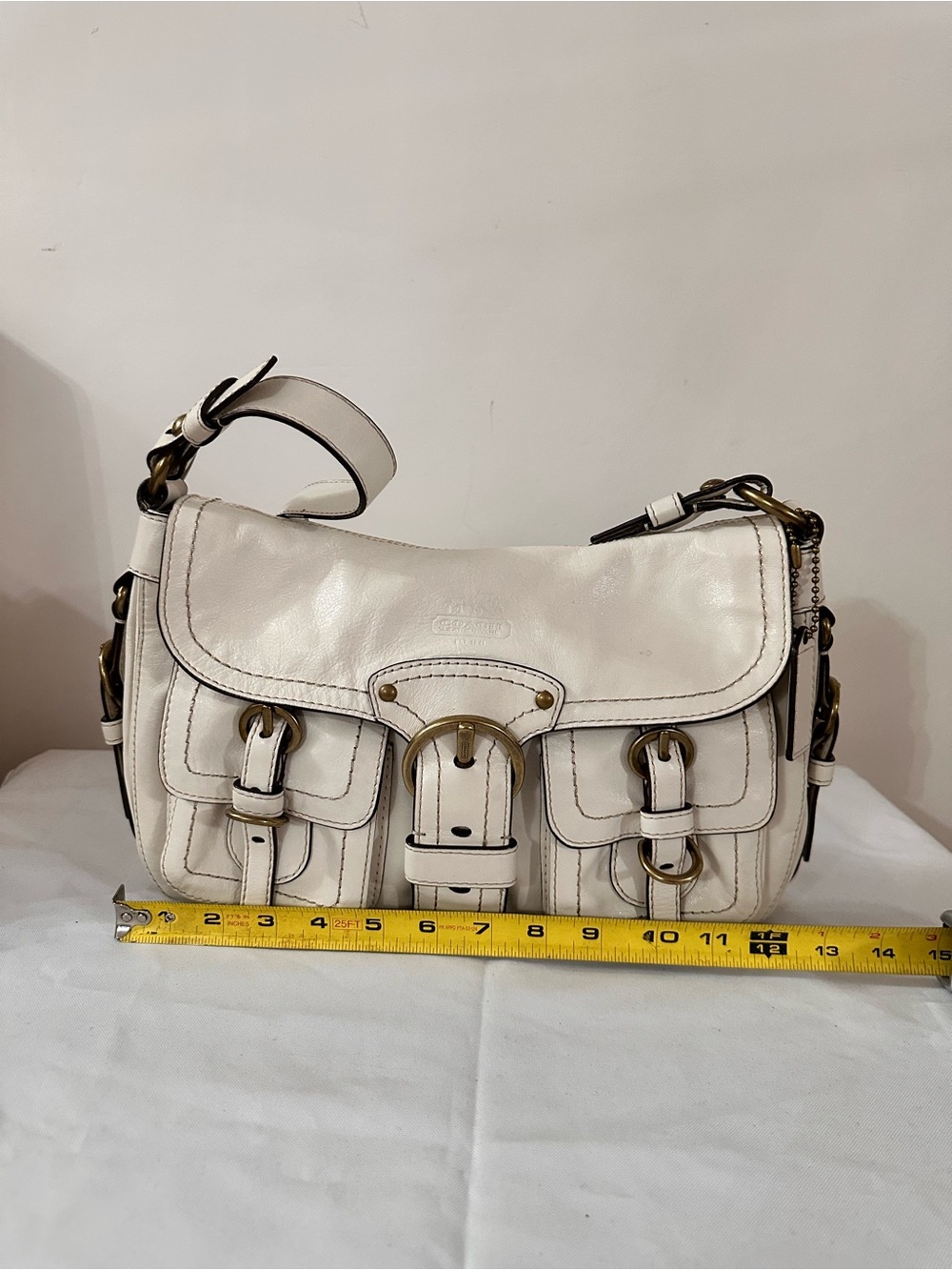 Coach Cream Leather Shoulder Bag with Buckle Pockets - Picture 6 of 9